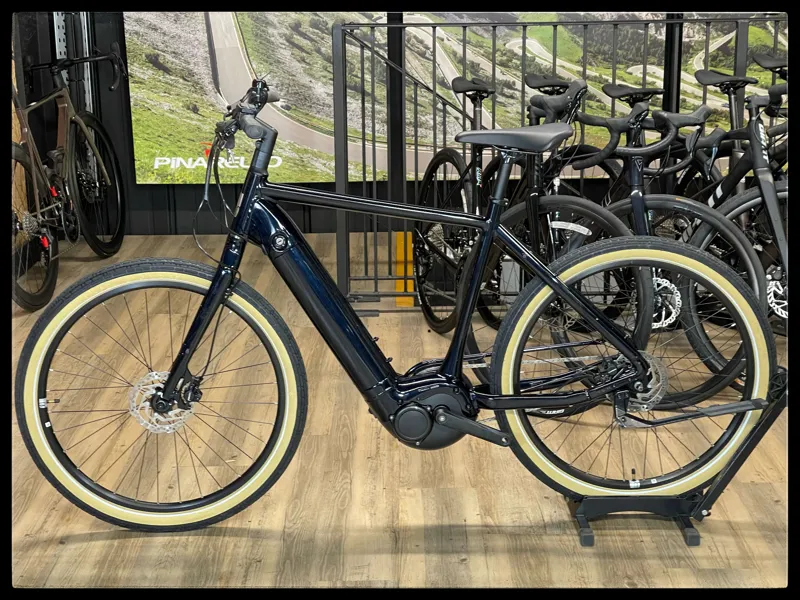 Momentum Transend E+ GTS 25km/h Large Ink 2022-1